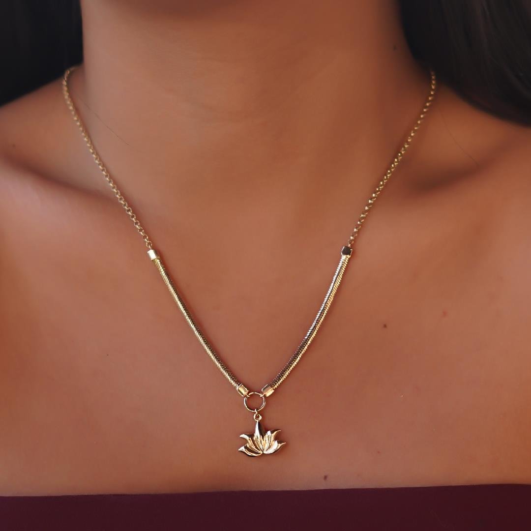 Balık Sırtı Lotus Kolye