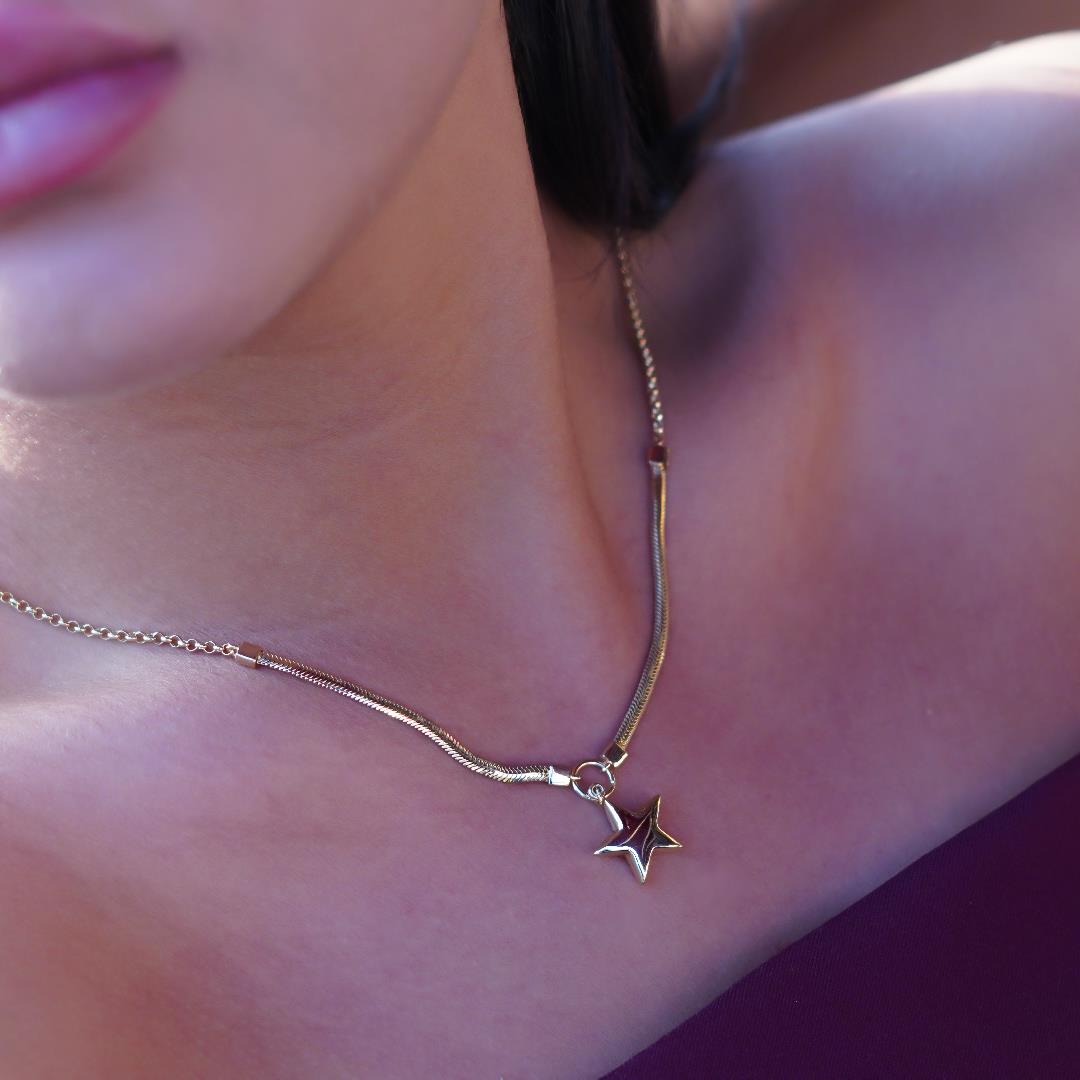 Balık Sırtı Yıldız Kolye