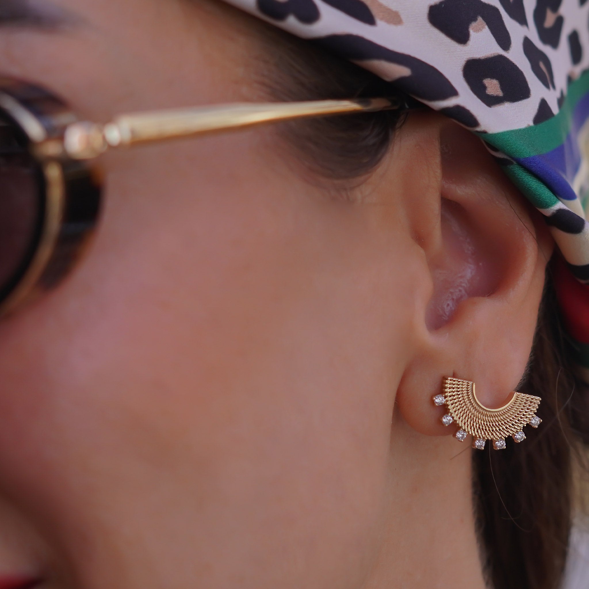 Taşlı Dokuma Küpe