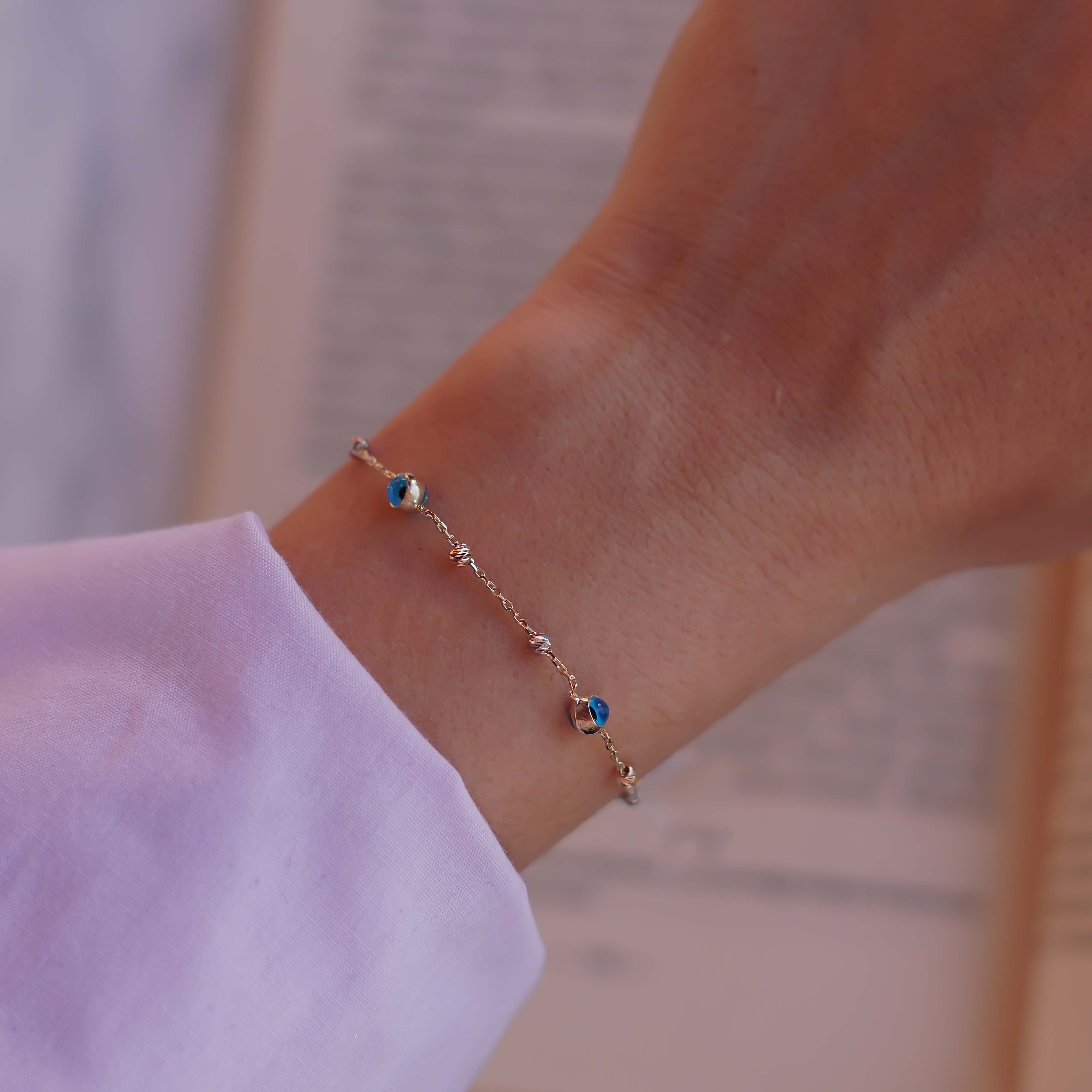 Dorika Toplu Göz Bileklik