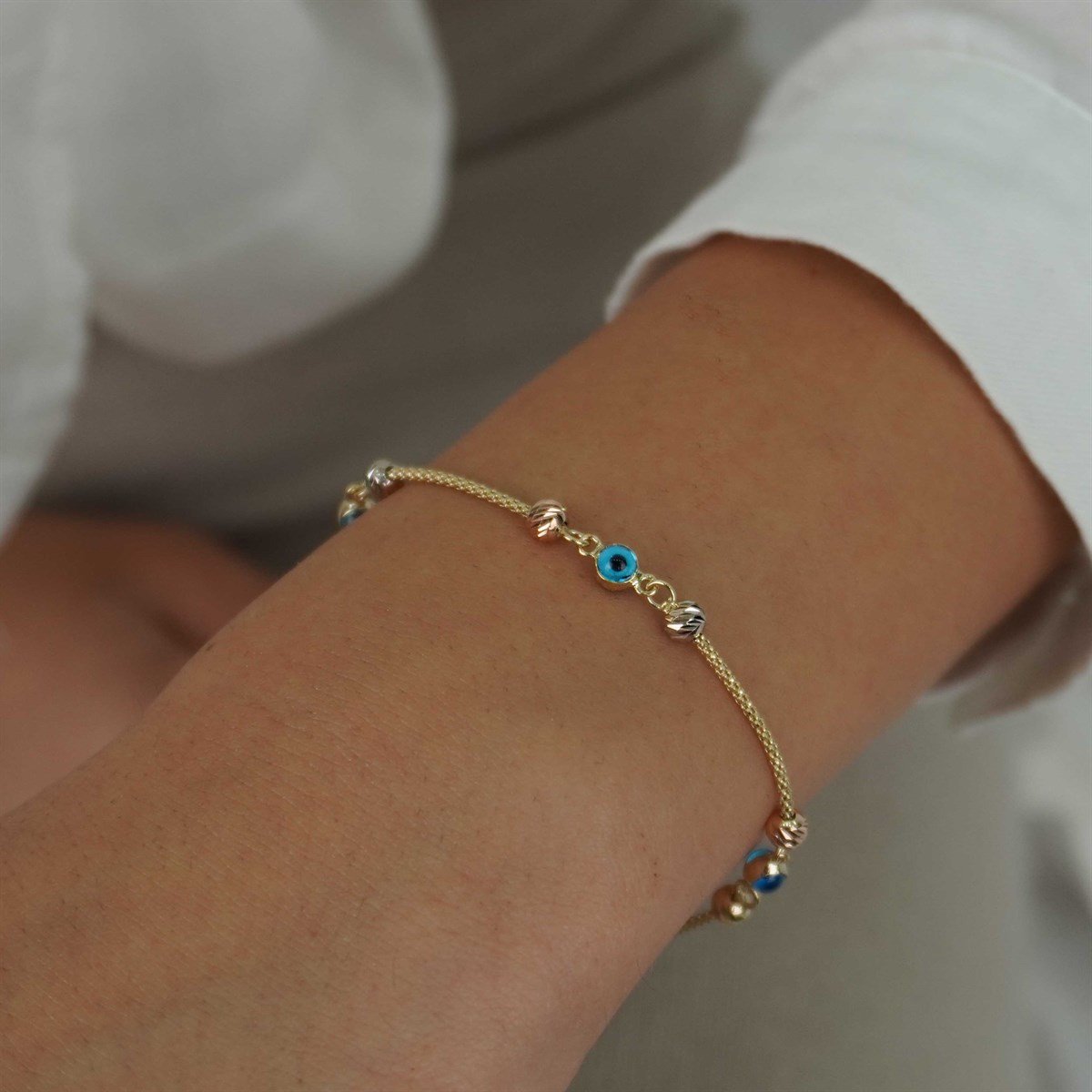 Dorika Toplu Göz Bileklik