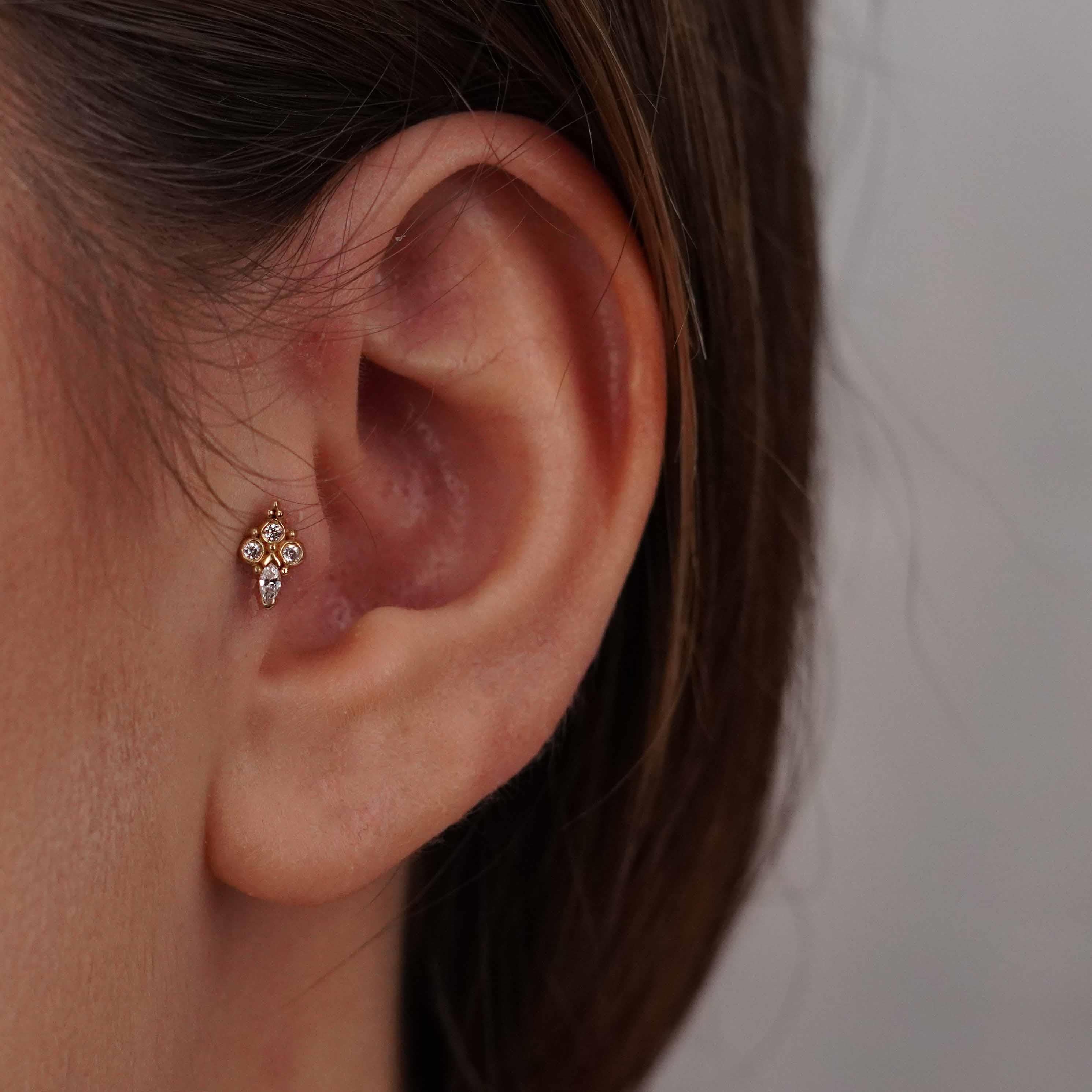 Dört Taş Piercing