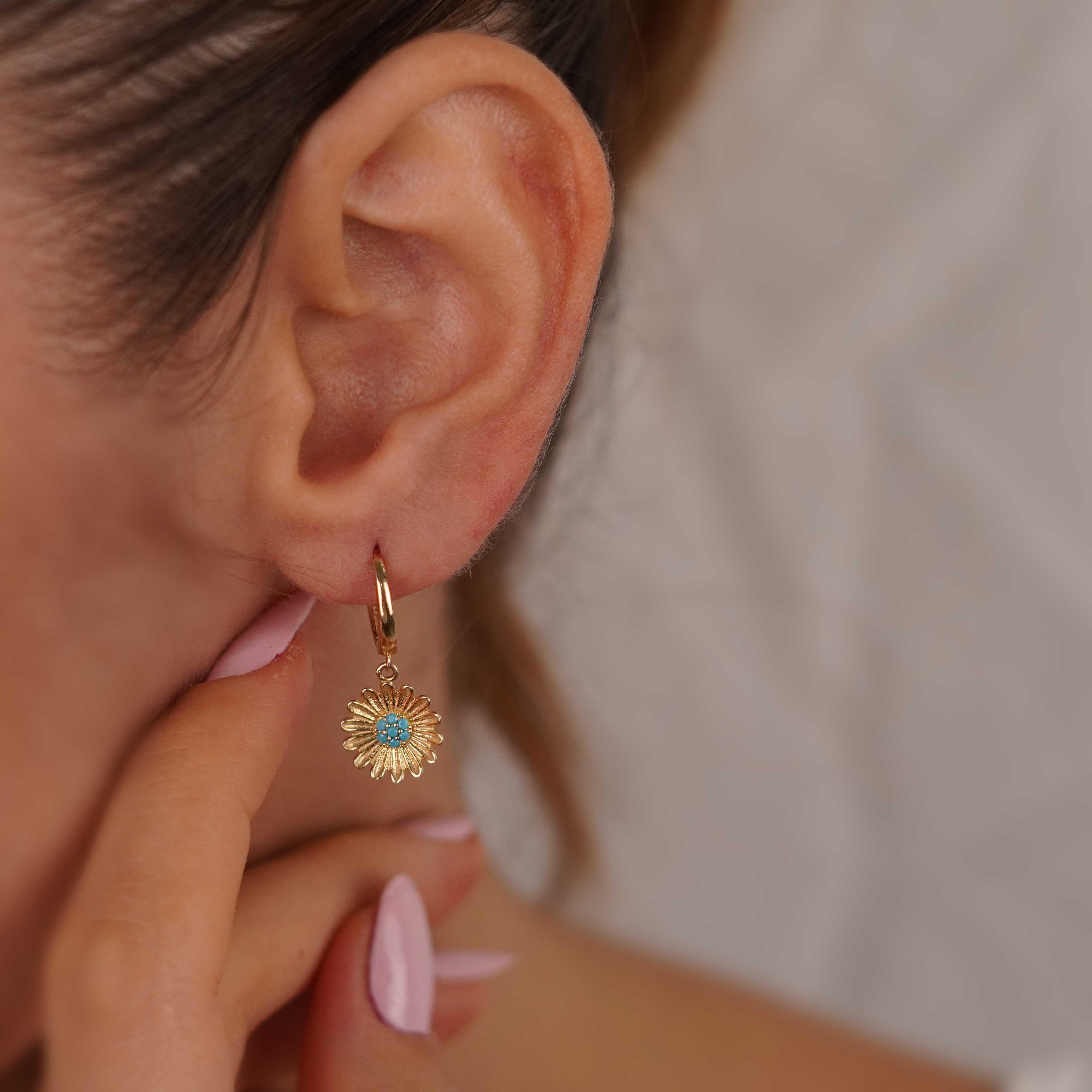 Firuze Çiçek Küpe