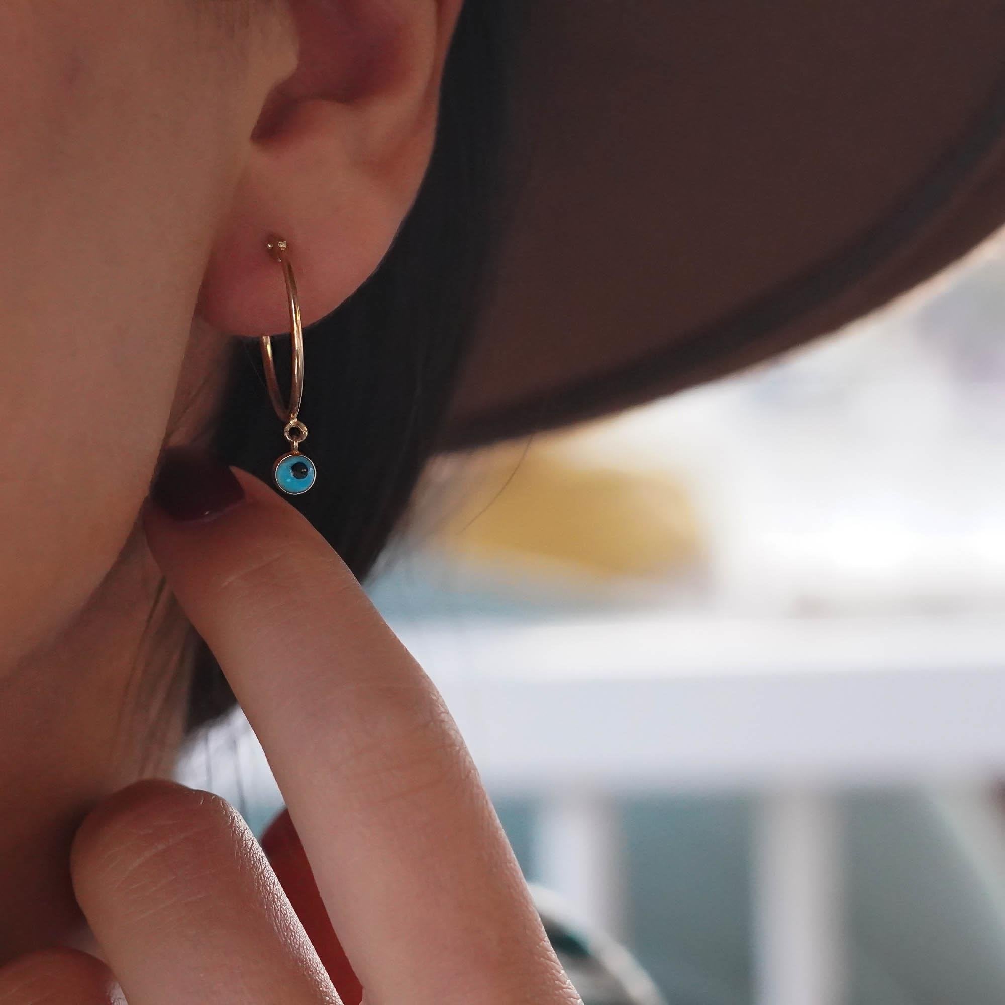 Göz Sallantılı Küpe