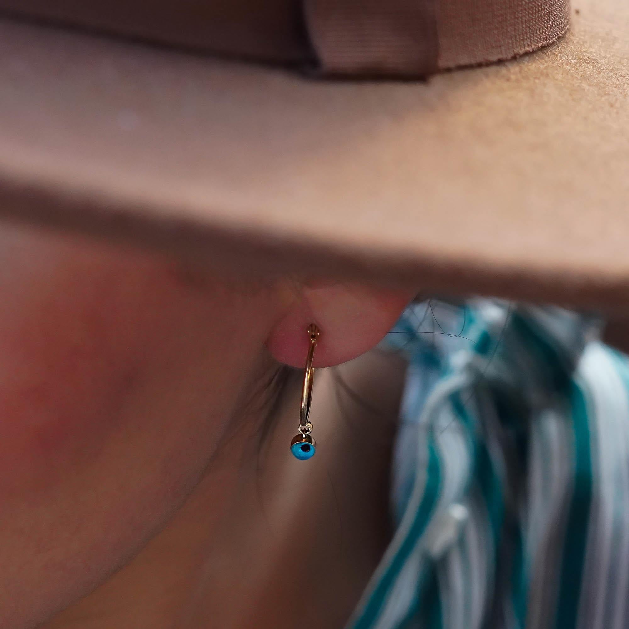 Göz Sallantılı Küpe