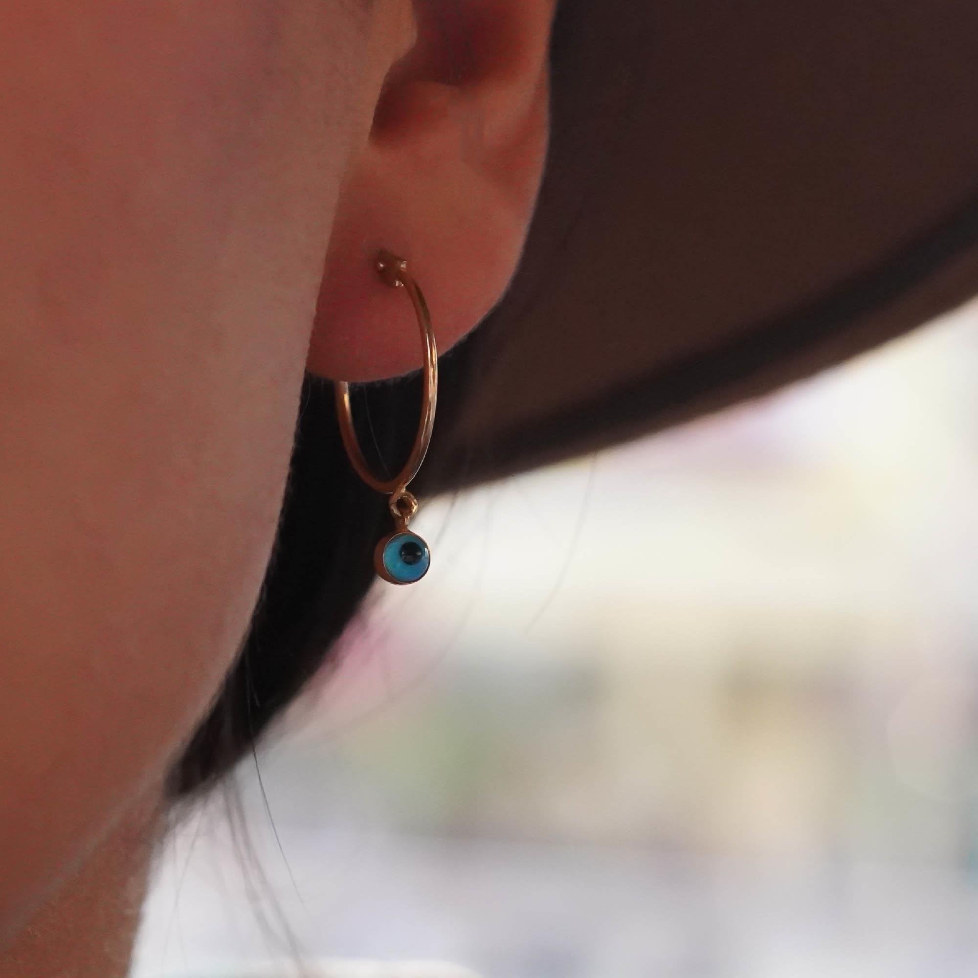 Göz Sallantılı Küpe