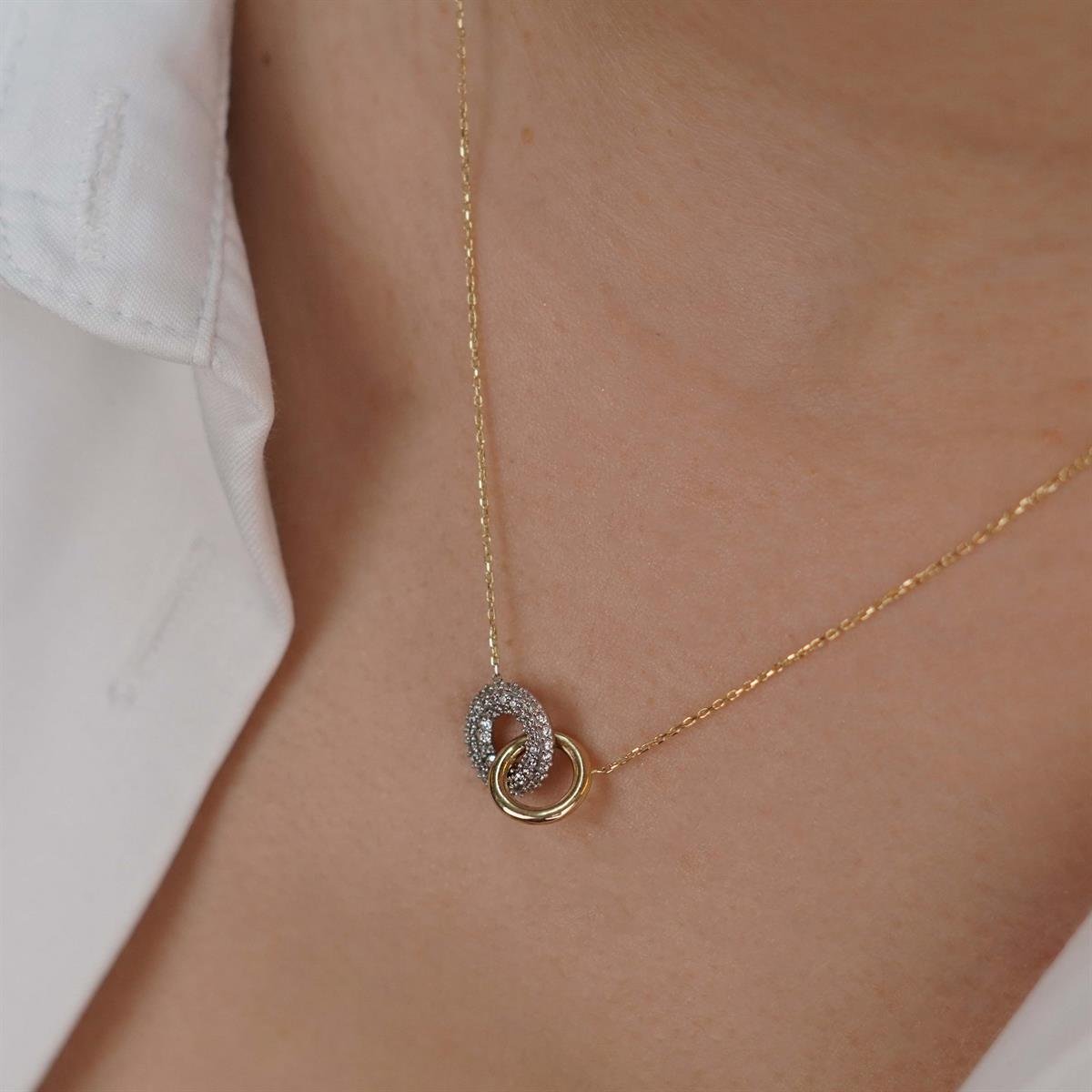 İç İçe Halka Kolye