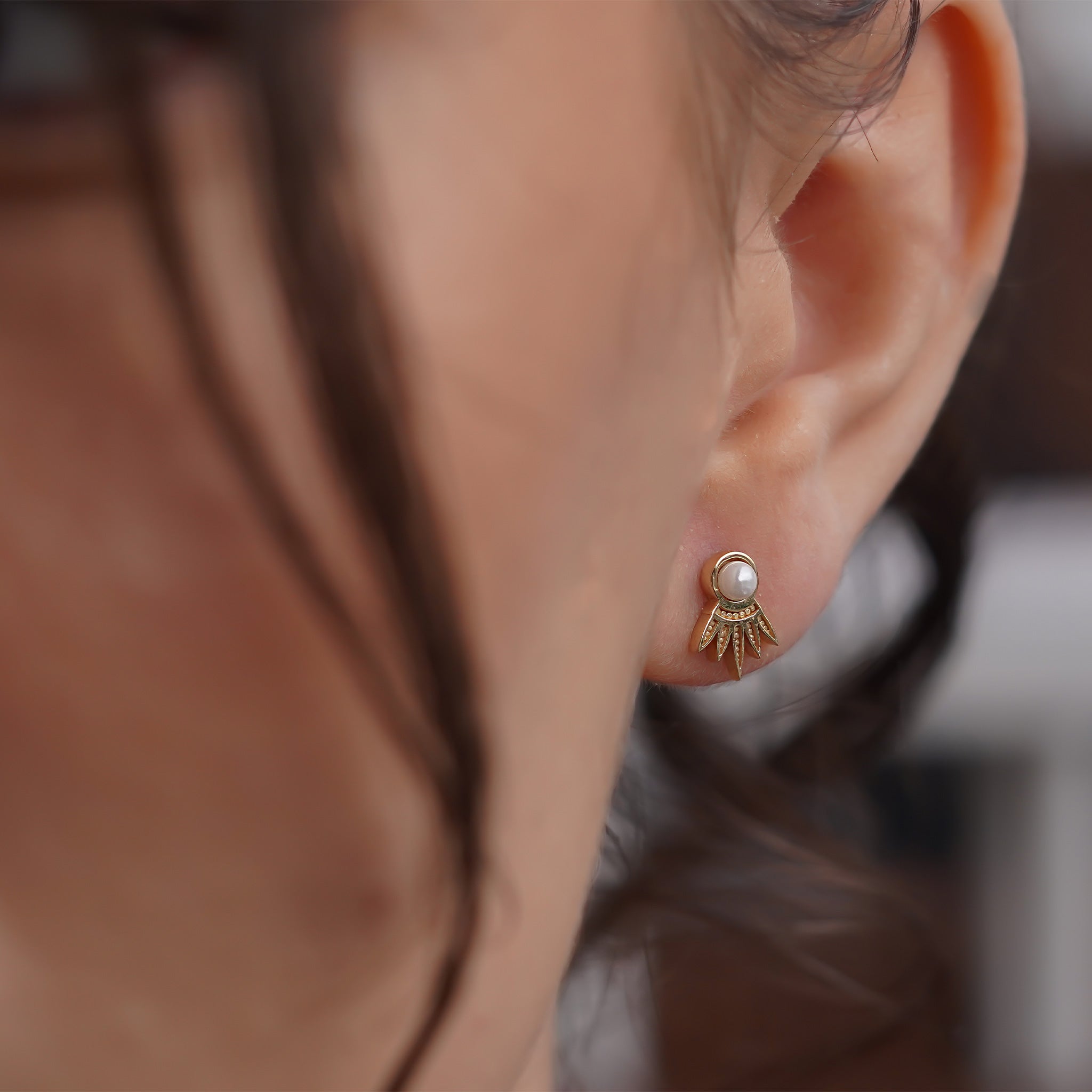 İncili Güneş Küpe