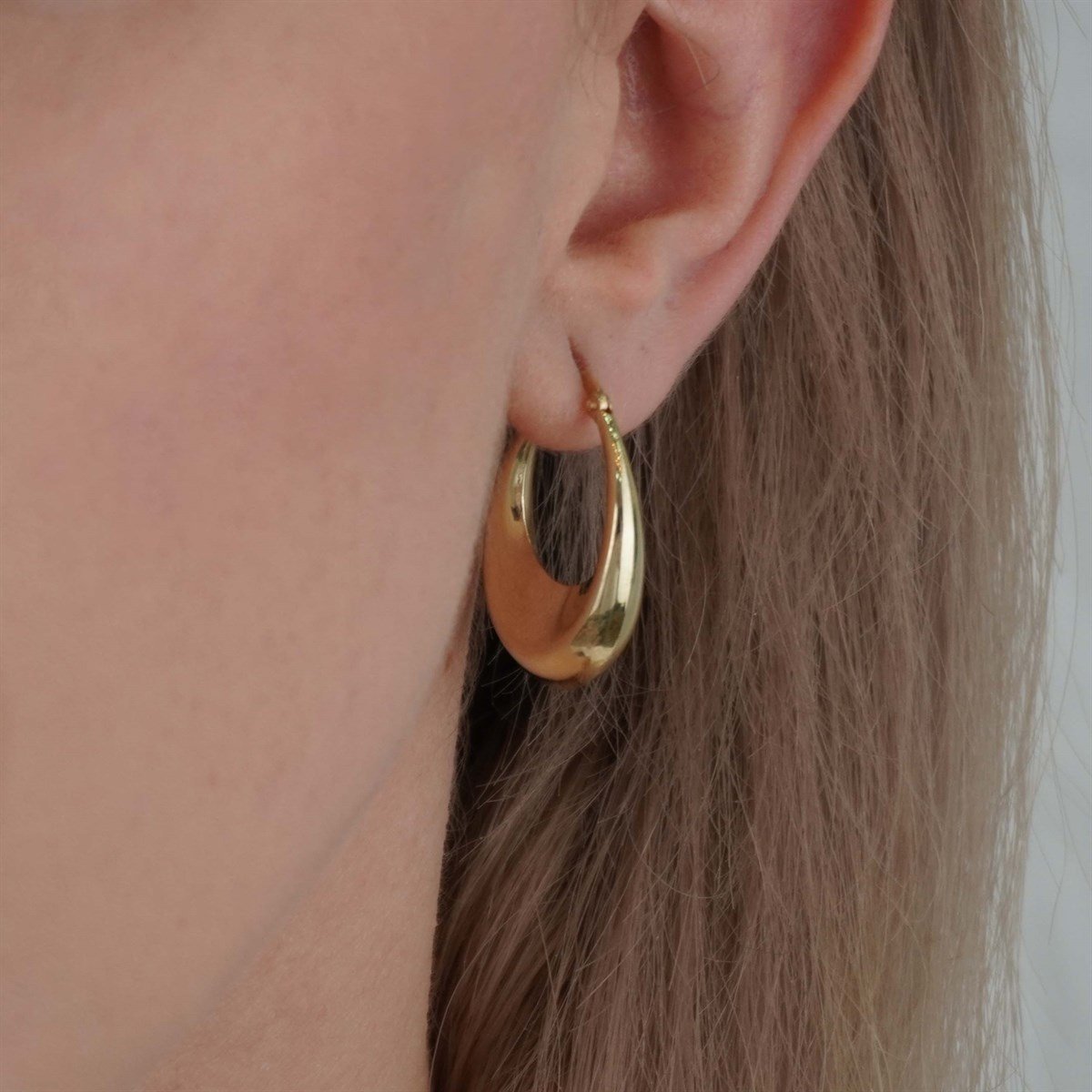 İtalyan Tasarım Küpe