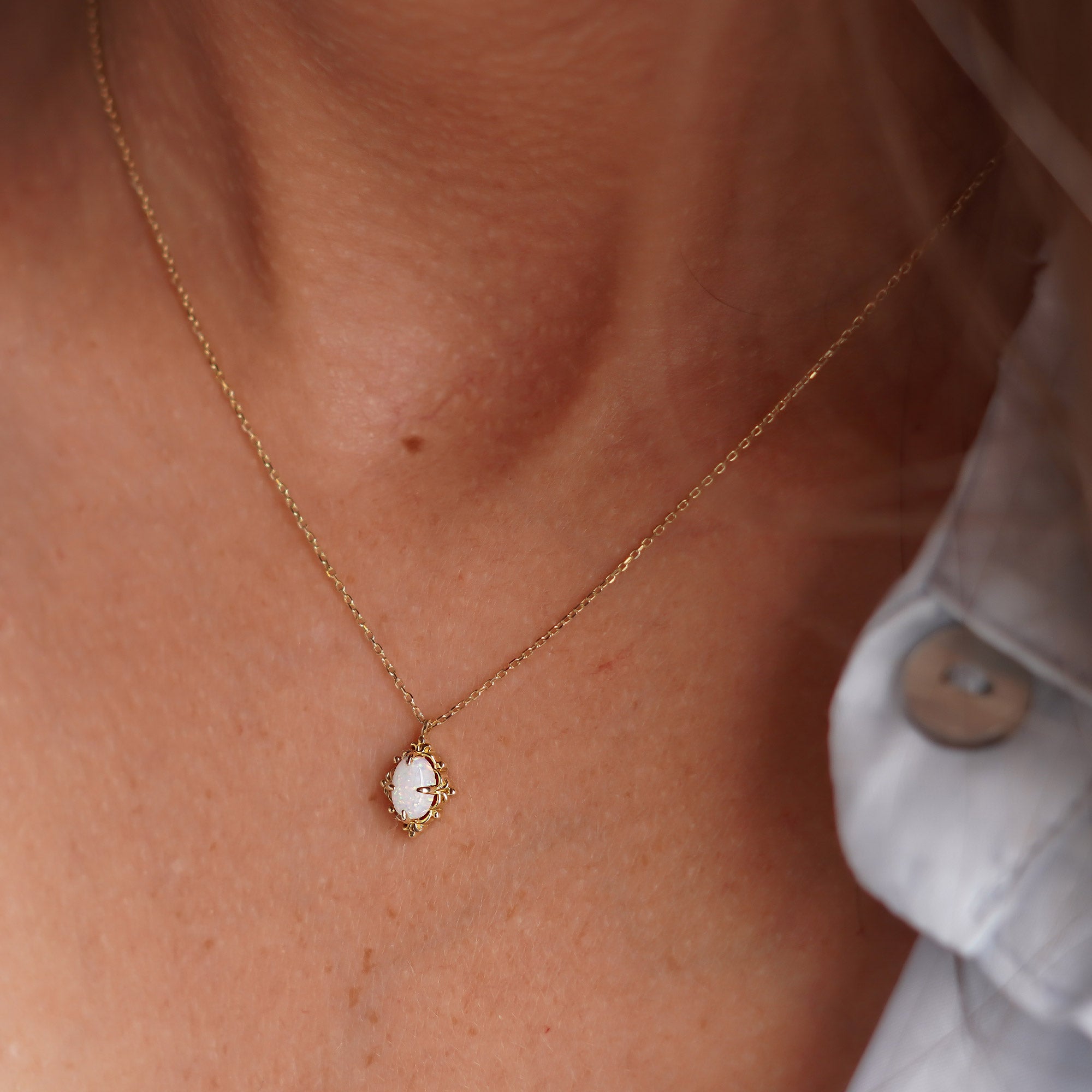 Opal Retro Kolye