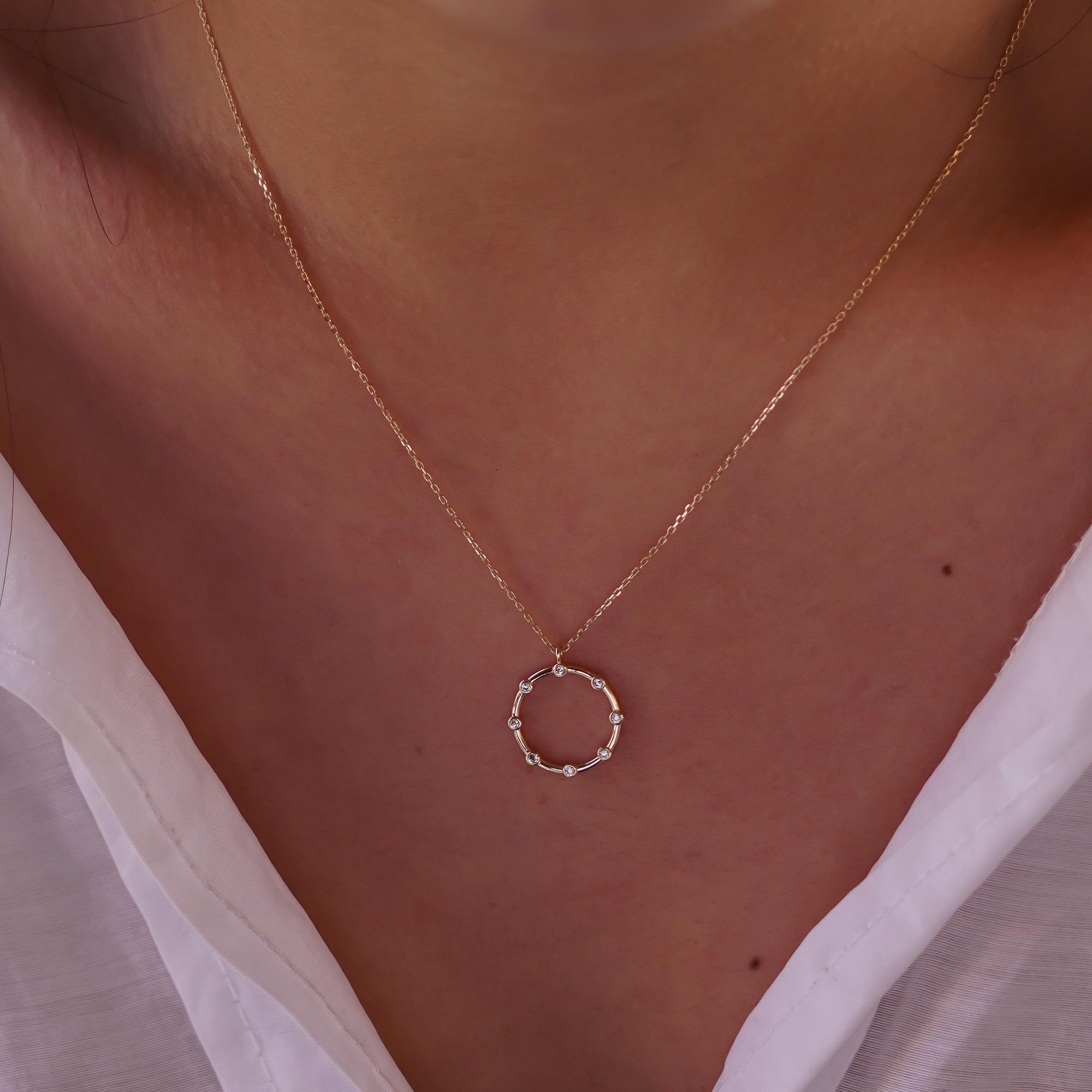 Taşlı Circle Kolye