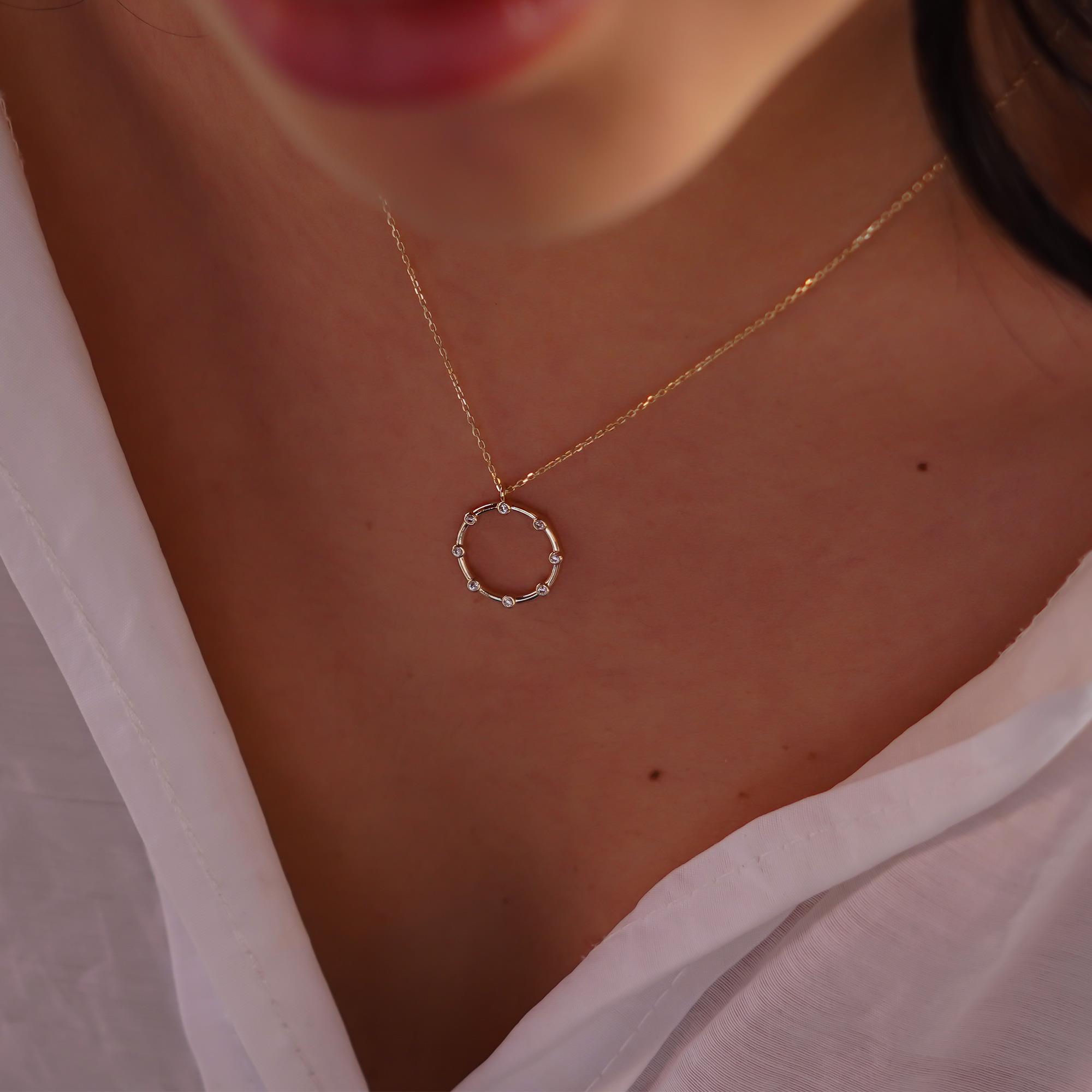 Taşlı Circle Kolye