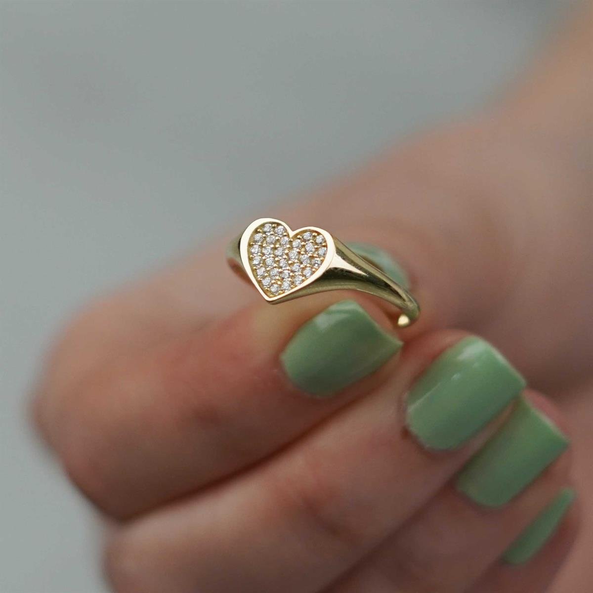 Taşlı Kalp Yüzük