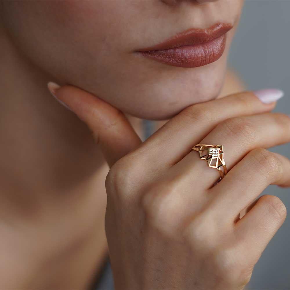 Taşlı Kalp Yüzük