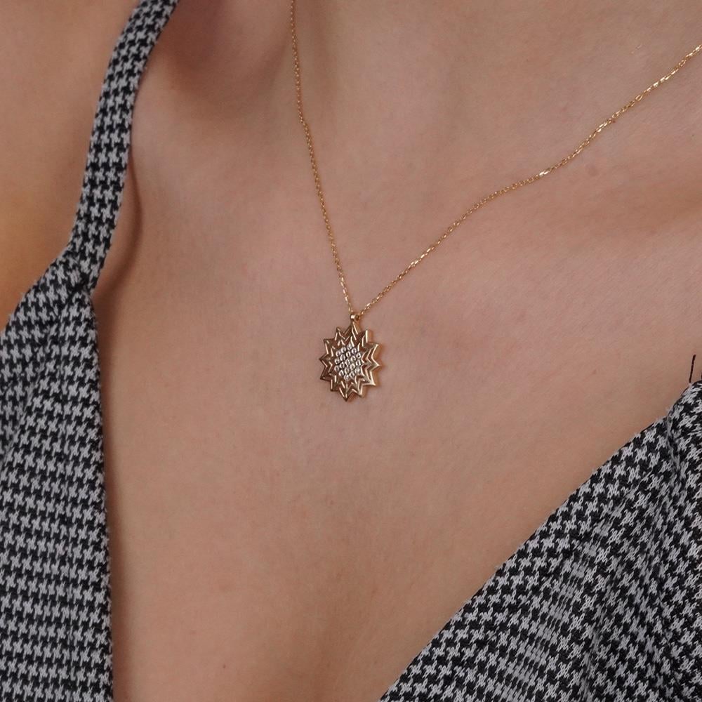 Taşlı Lotus Kolye