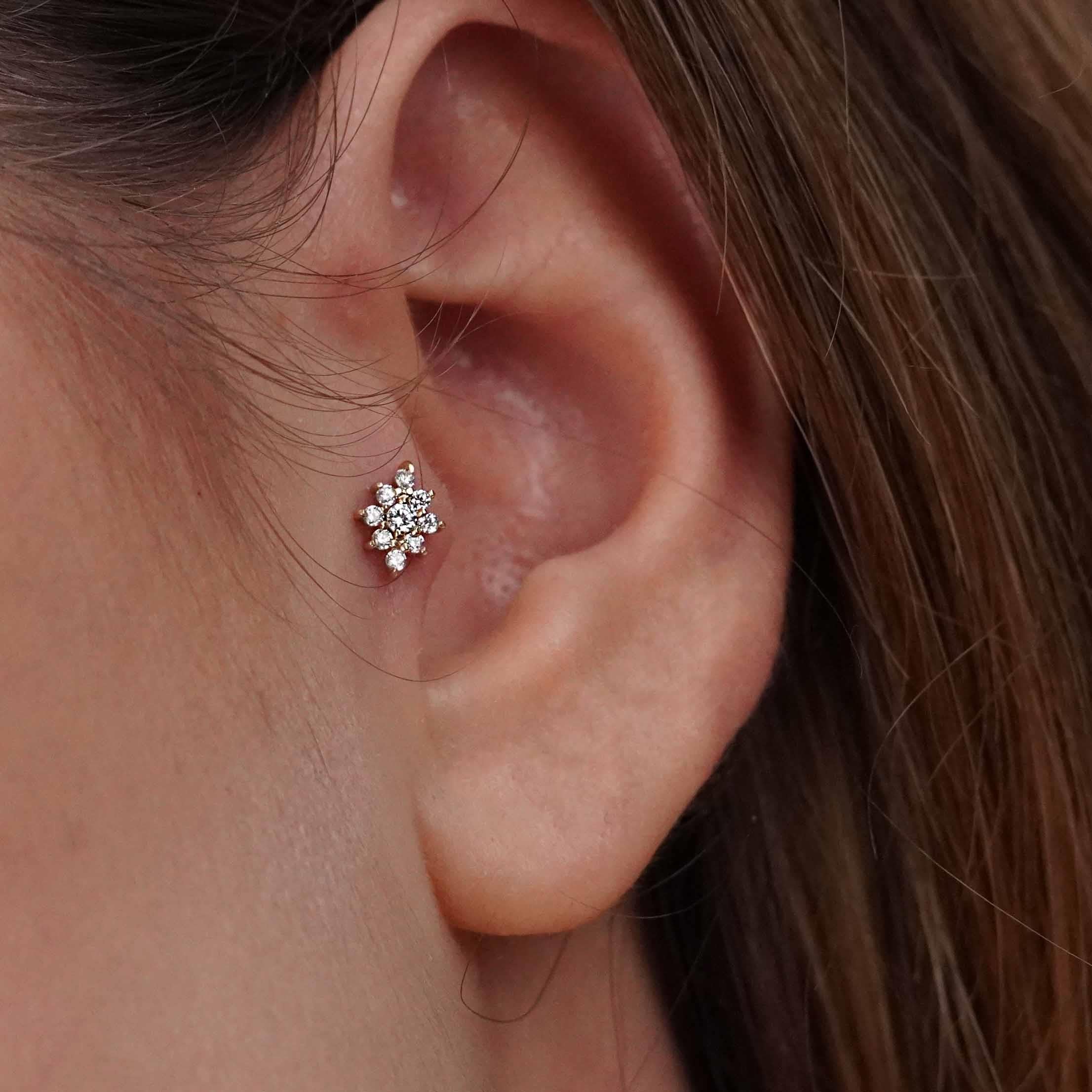 Taşlı Piercing