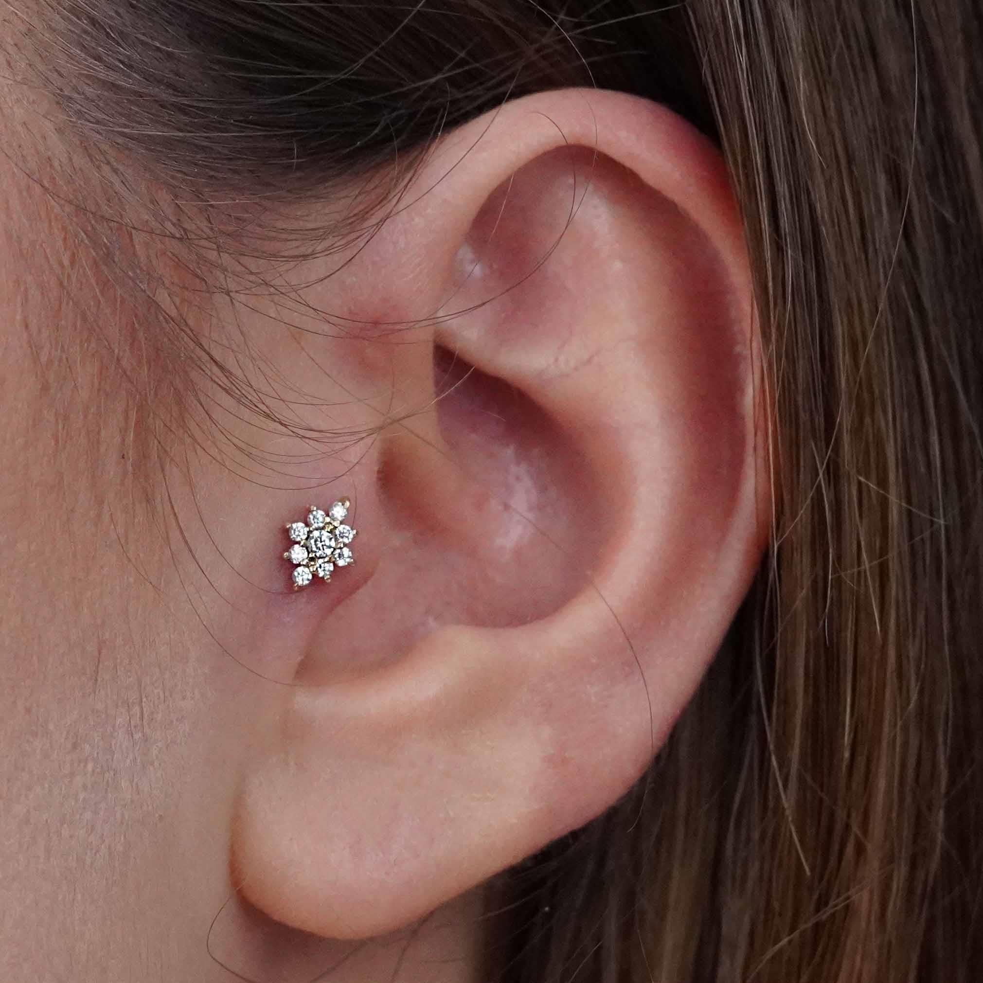 Taşlı Piercing