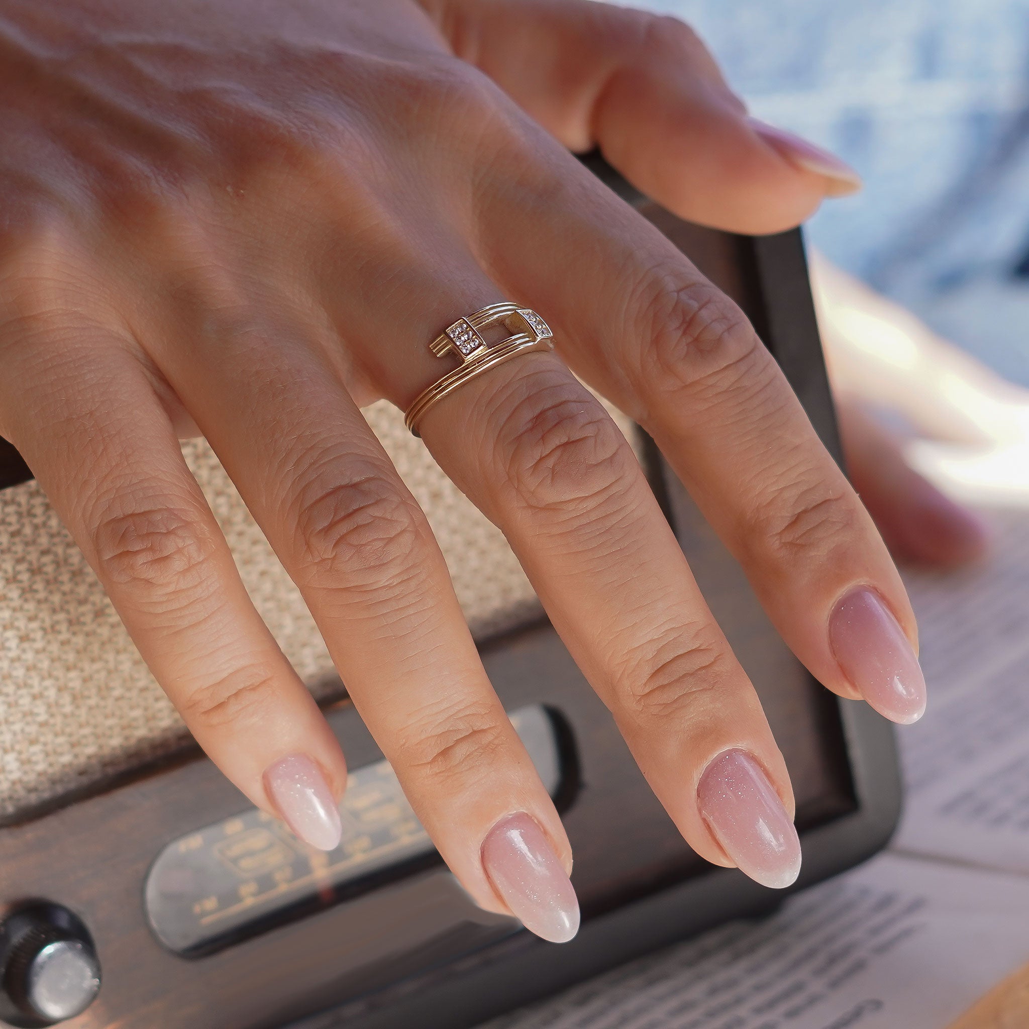 Taşlı Şerit Yüzük