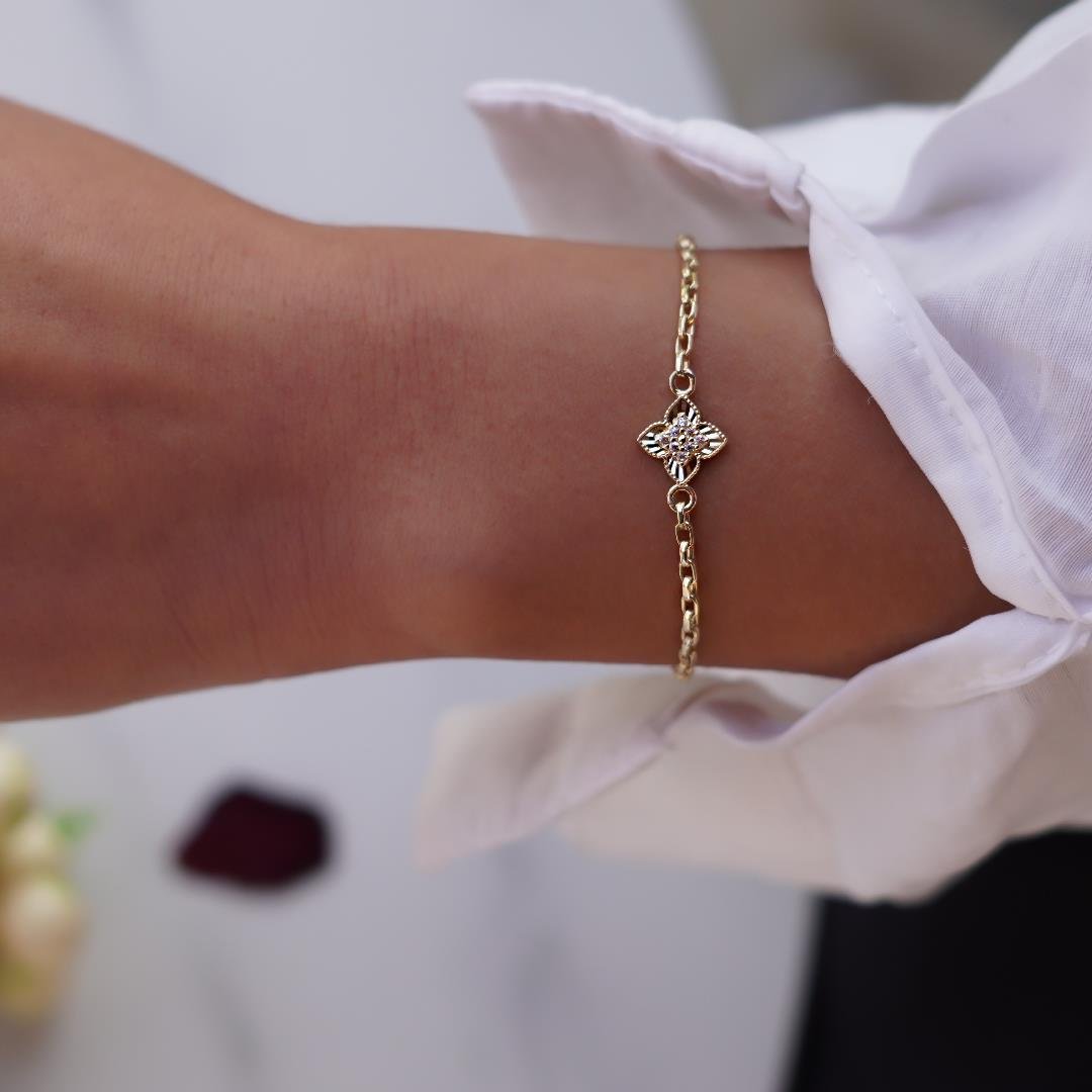 Taşlı Yonca Bileklik