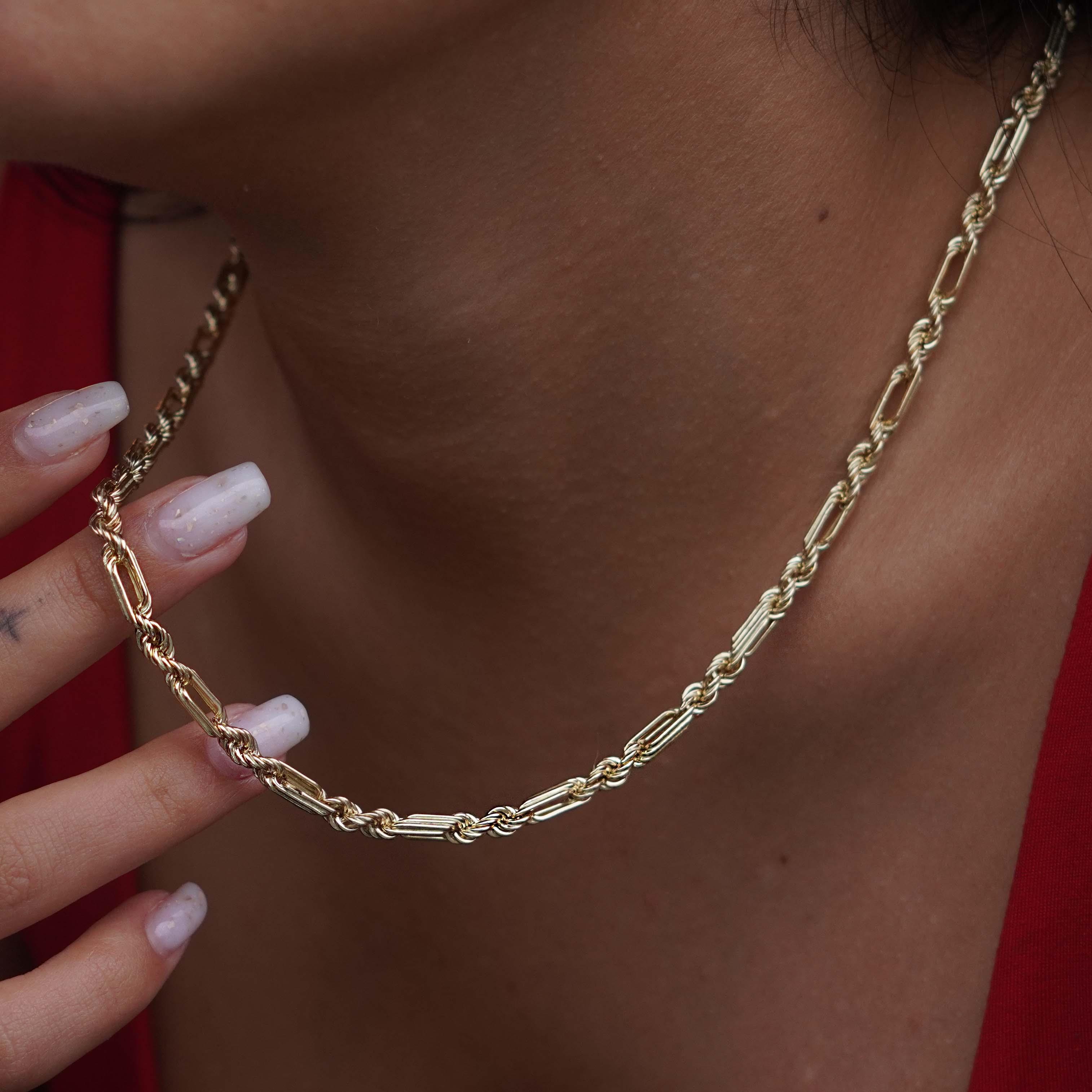 Twisted Chain Kolye