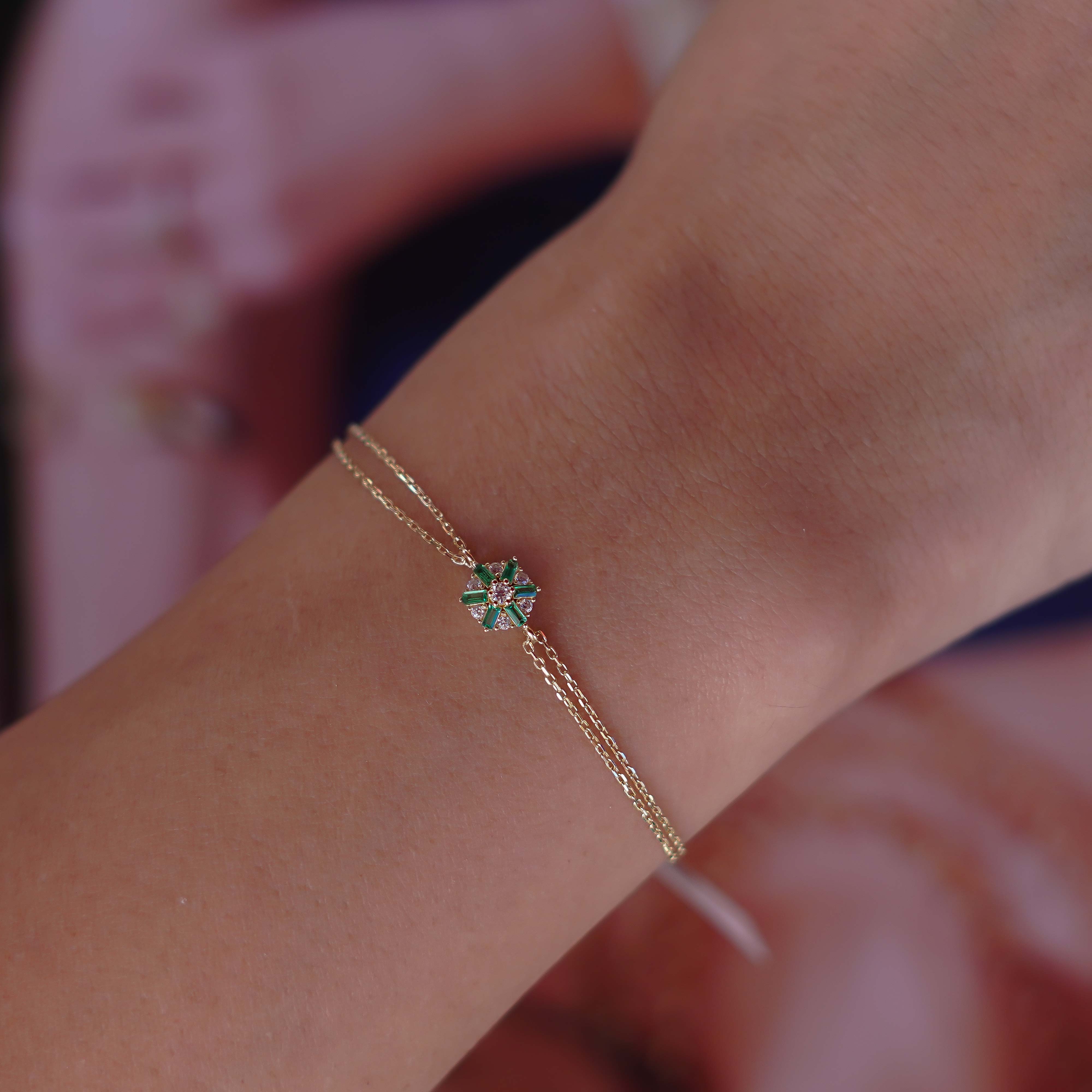 Yeşil Taşlı Çiçek Bileklik