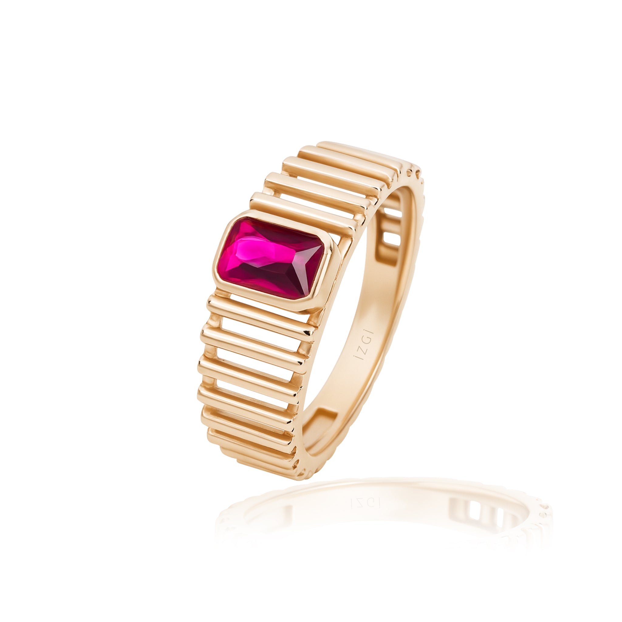 Aura İtalyan Yüzük