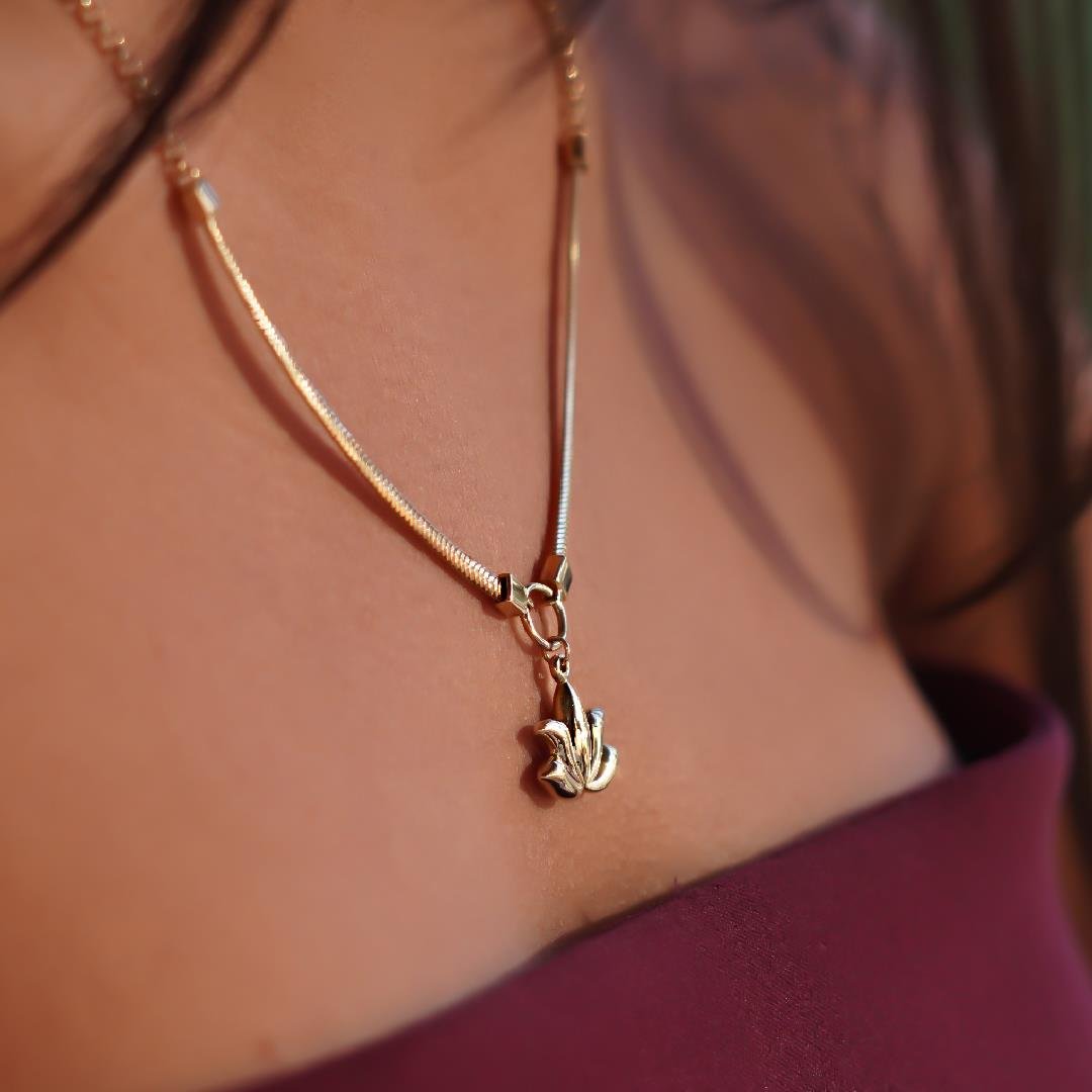 Balık Sırtı Lotus Kolye
