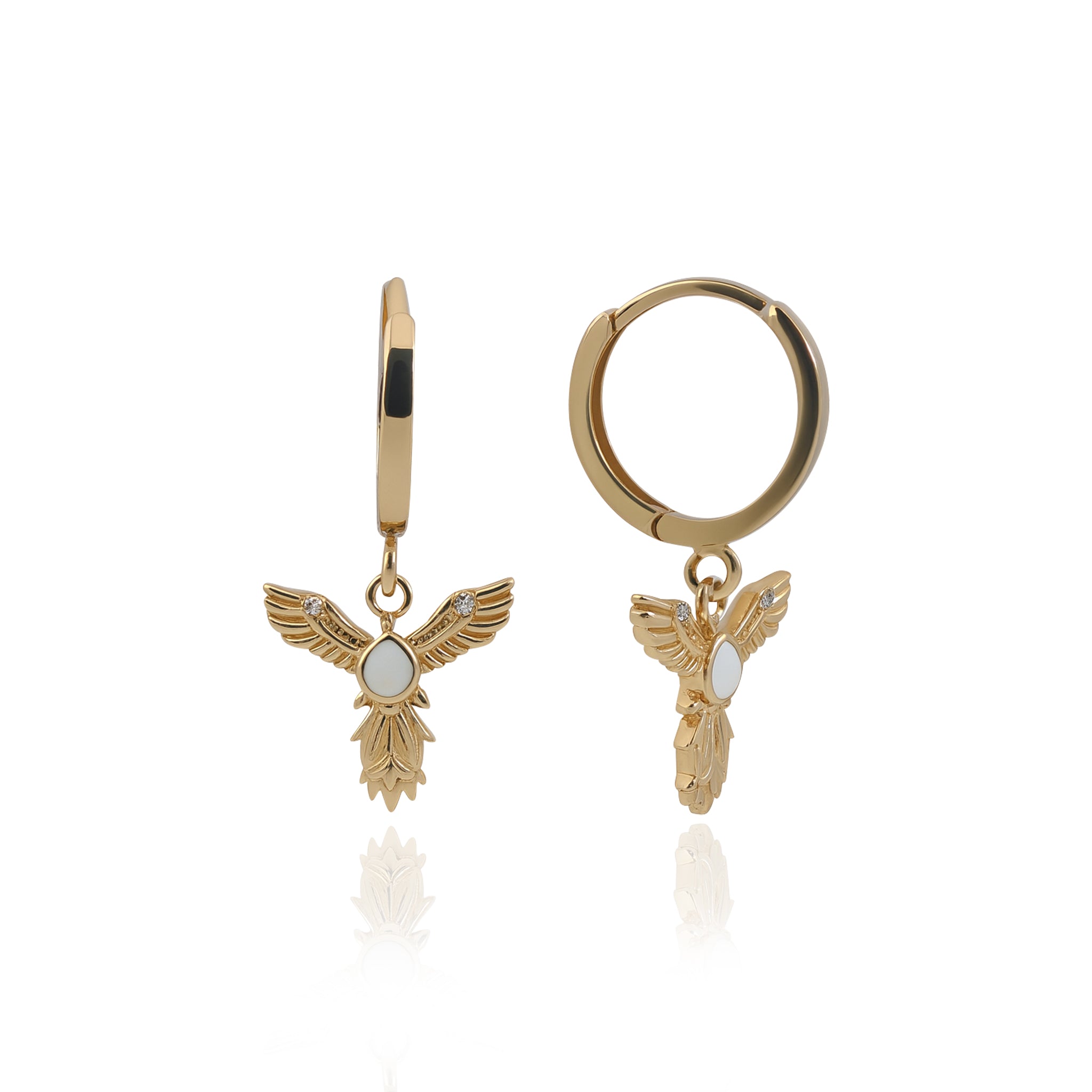 Beyaz Mineli Kanatlı Küpe