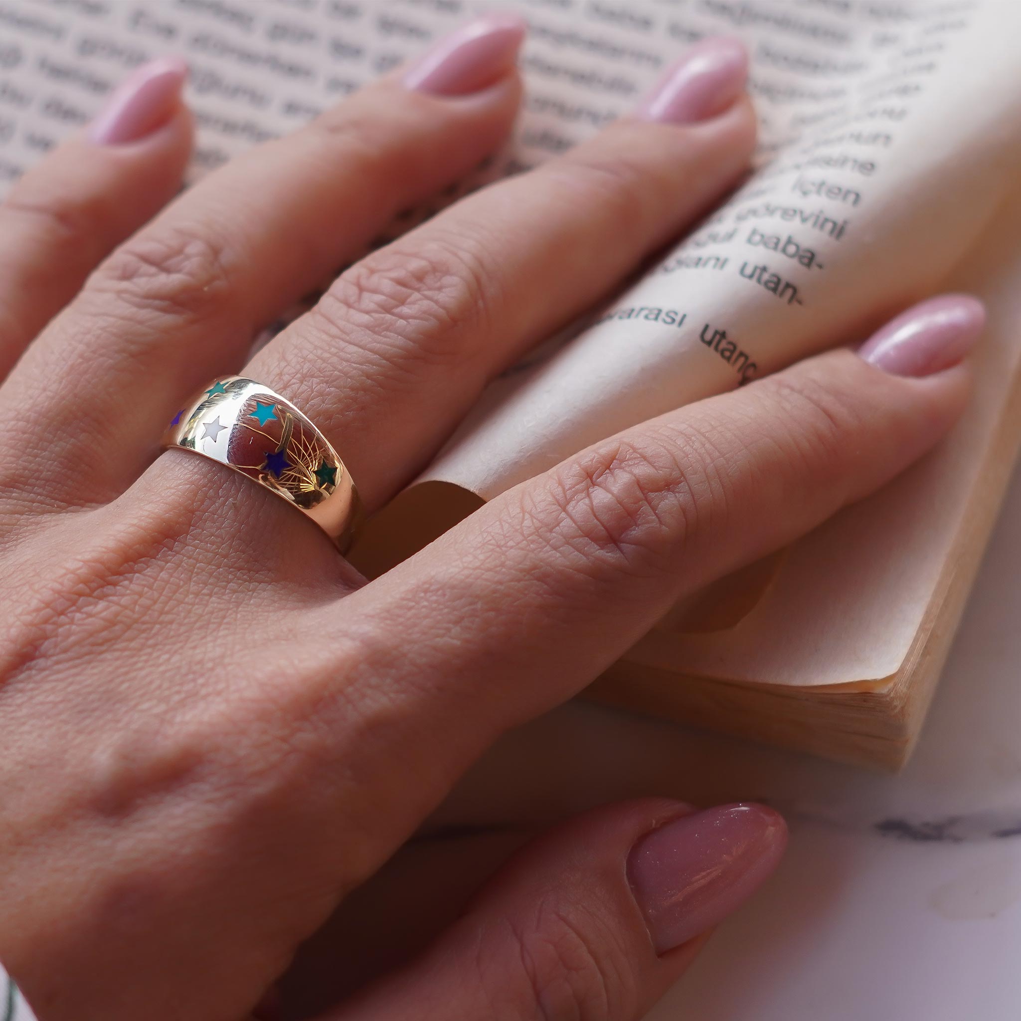 Mineli Yıldız Yüzük