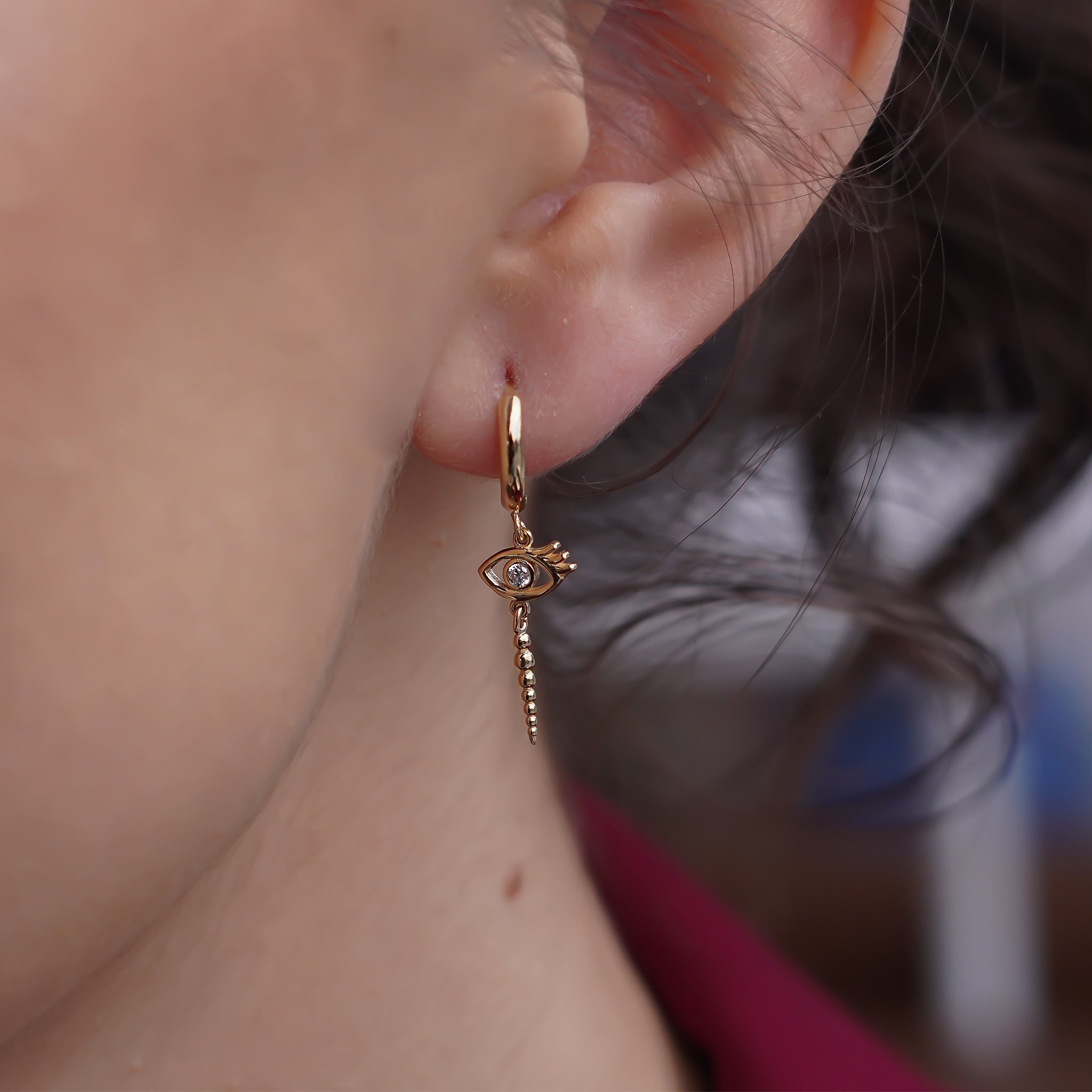 Top Top Kirpik Küpe