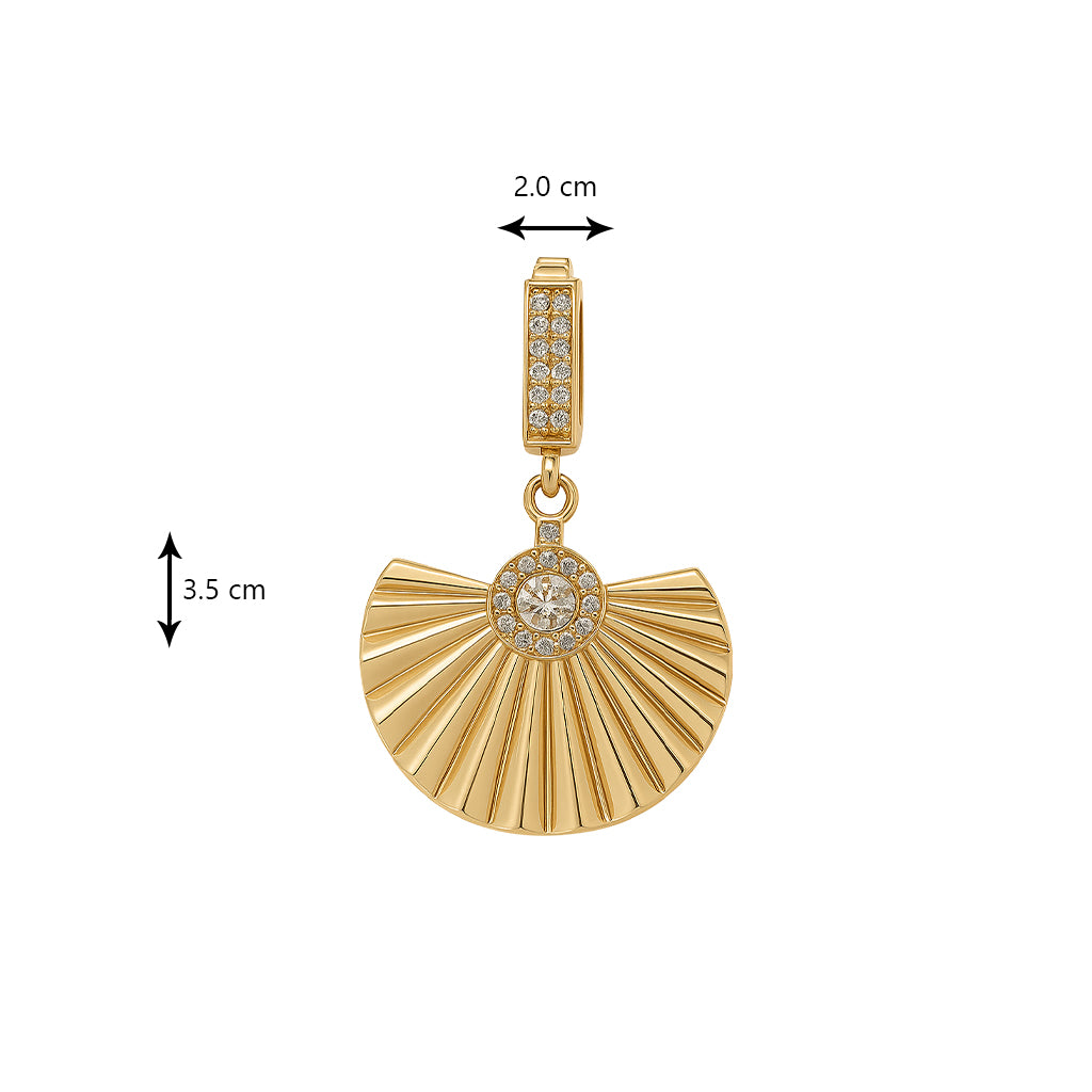 Yelpaze Charm
